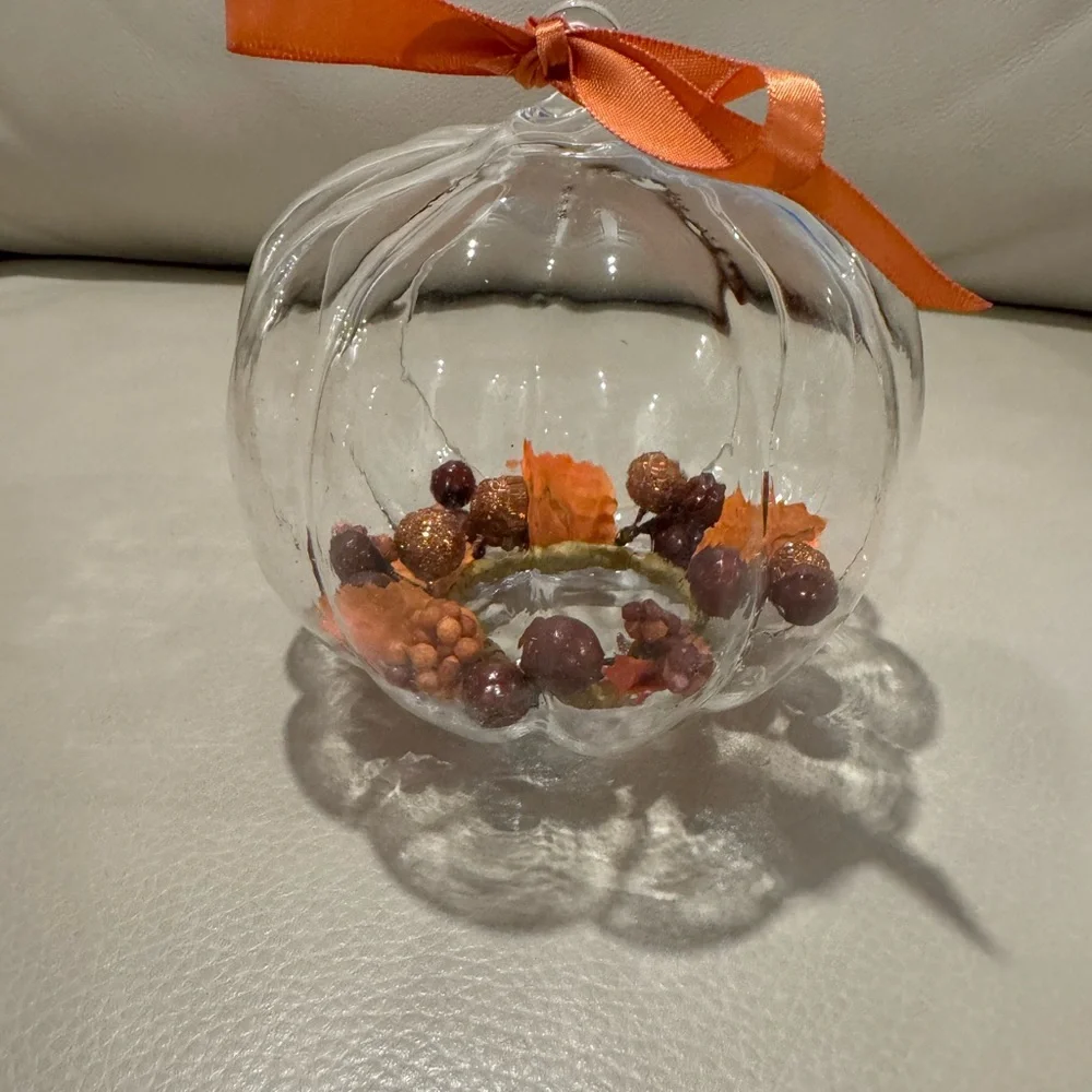 3 Glass Pumpkin Candle Displays by Luminara with Autumn garland and orange bows - Picture 3 of 5